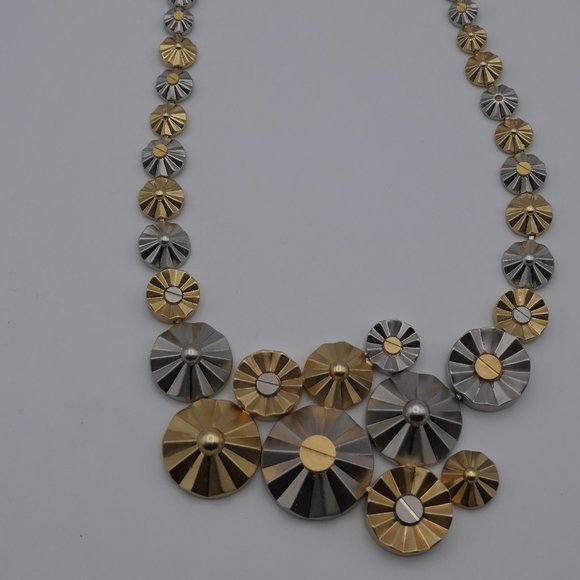 Coach CLUSTERED DAISY RIVET STATEMENT NECKLACE Silver Gold Retail 325 - Picture 5 of 6